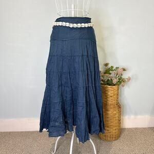 Stunning vintage Y2K tiered navy blue prairie peasant skirt